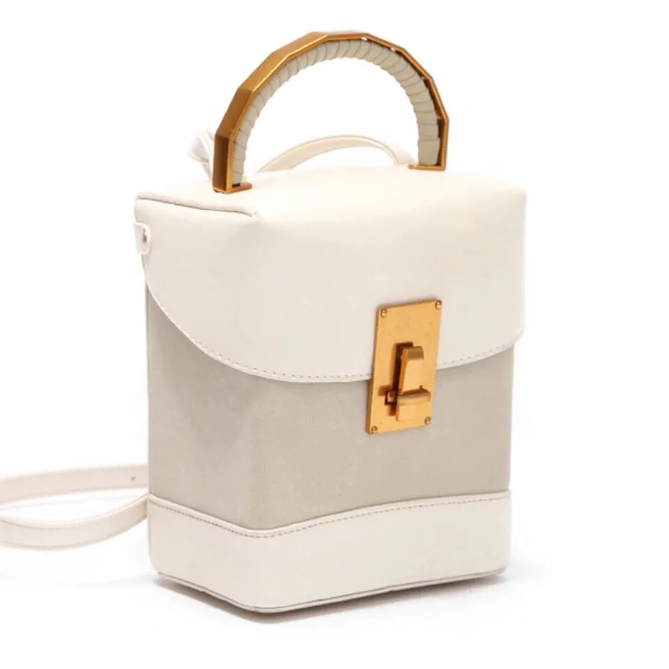 Belle Box Bag