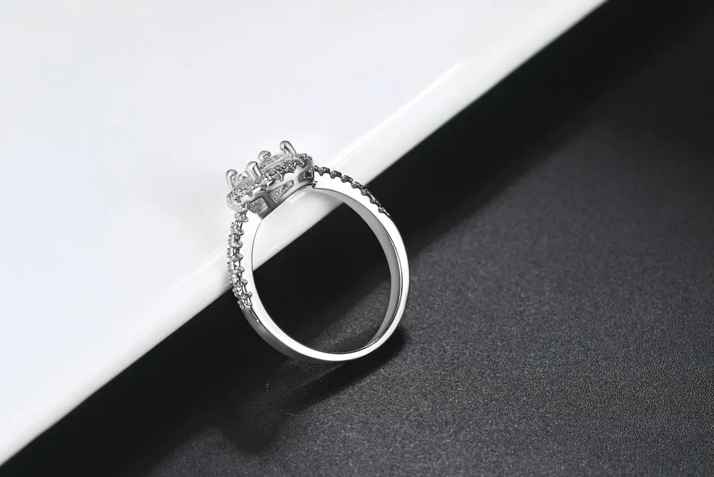 Classy Fall in Love Ring