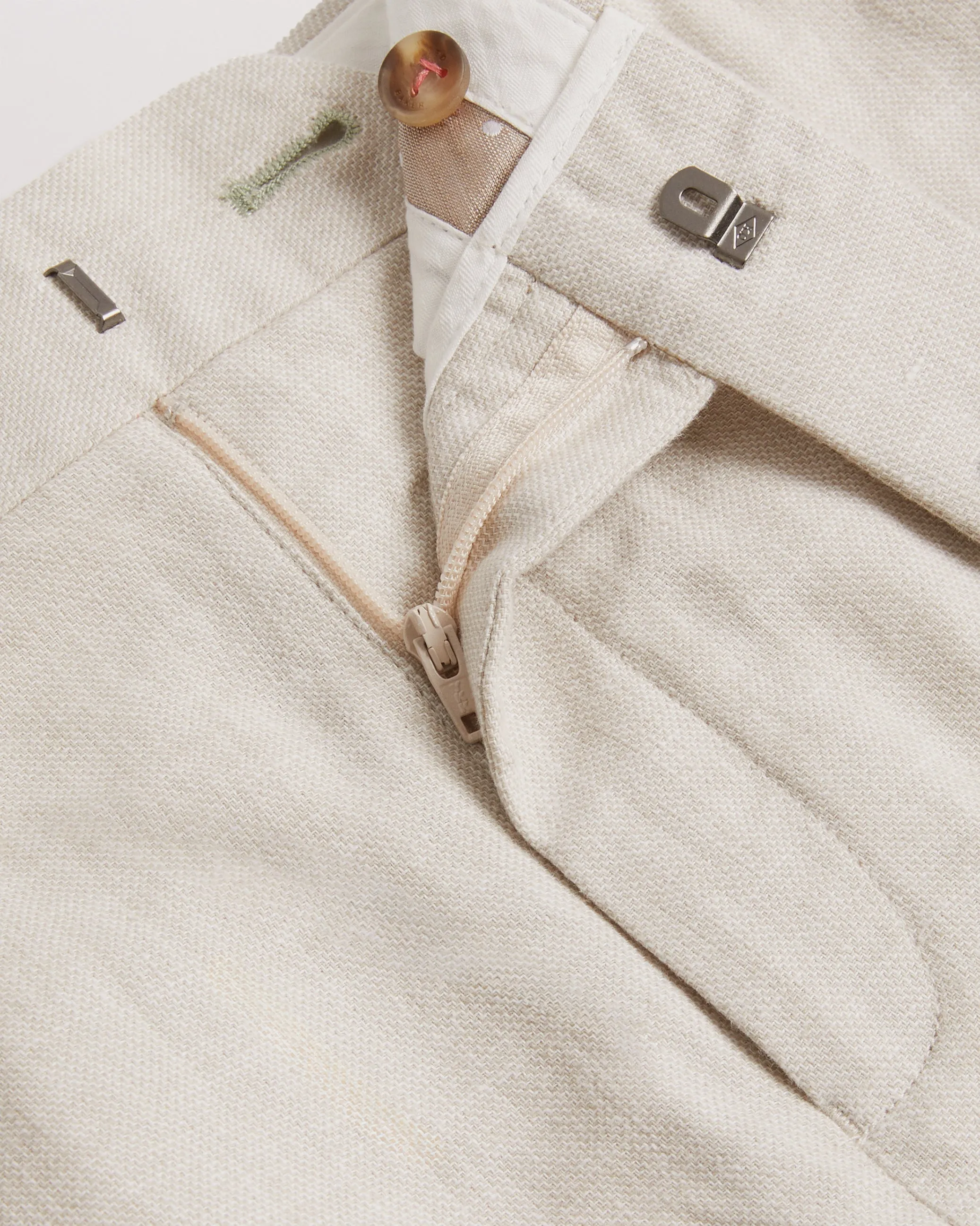 Damasks Slim Cotton Linen Short Natural