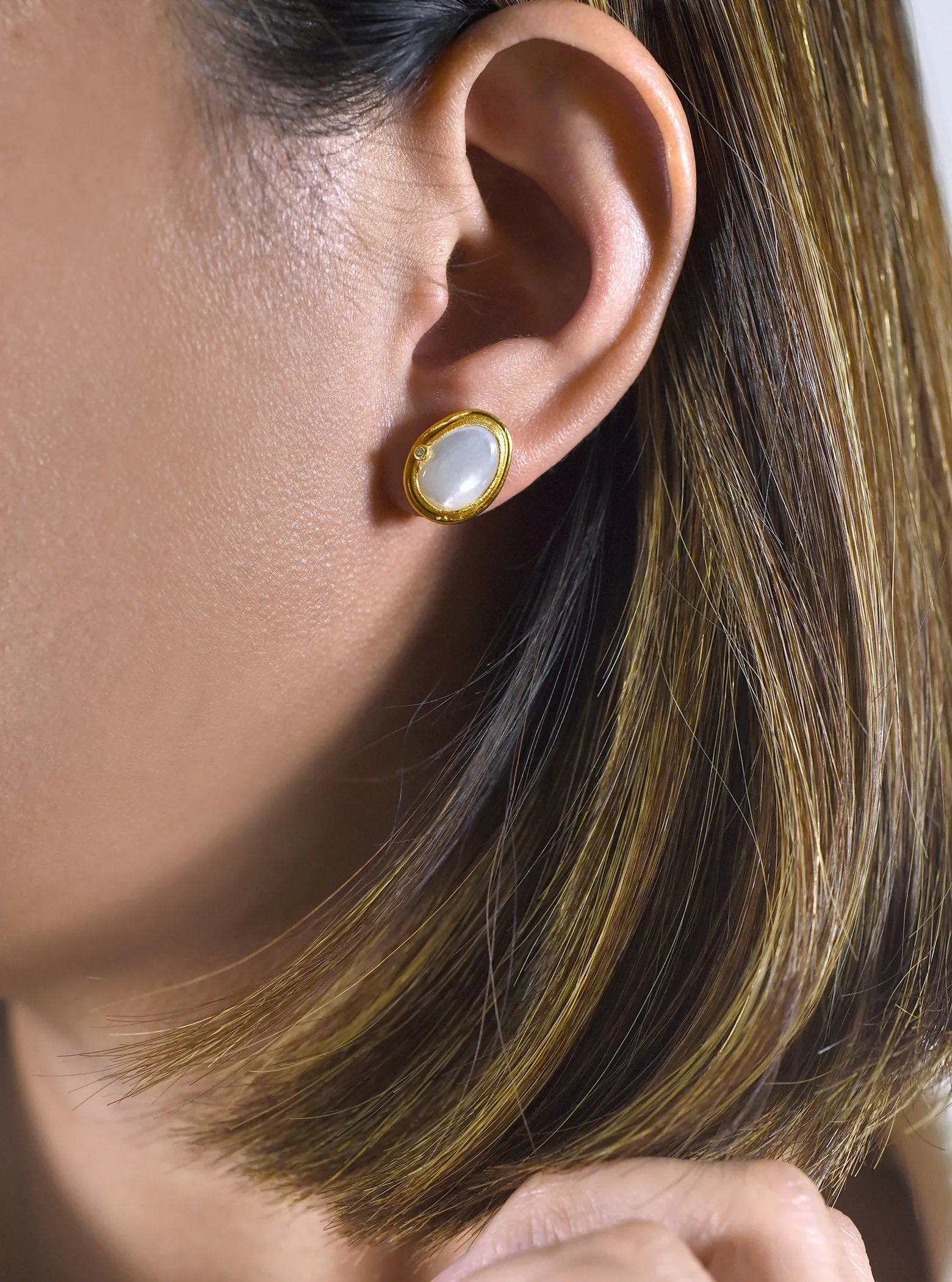 Egg Shape Mother of Pearl Stud with CZ Earring