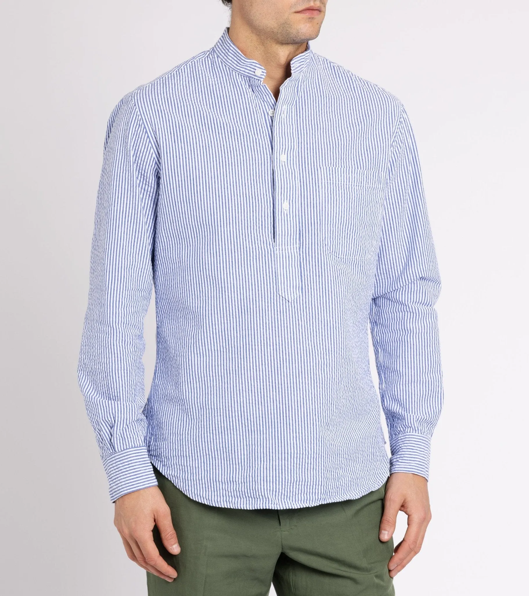 Gitman Vintage Cotton Seersucker Band Collar Popover Shirt: Blue/White