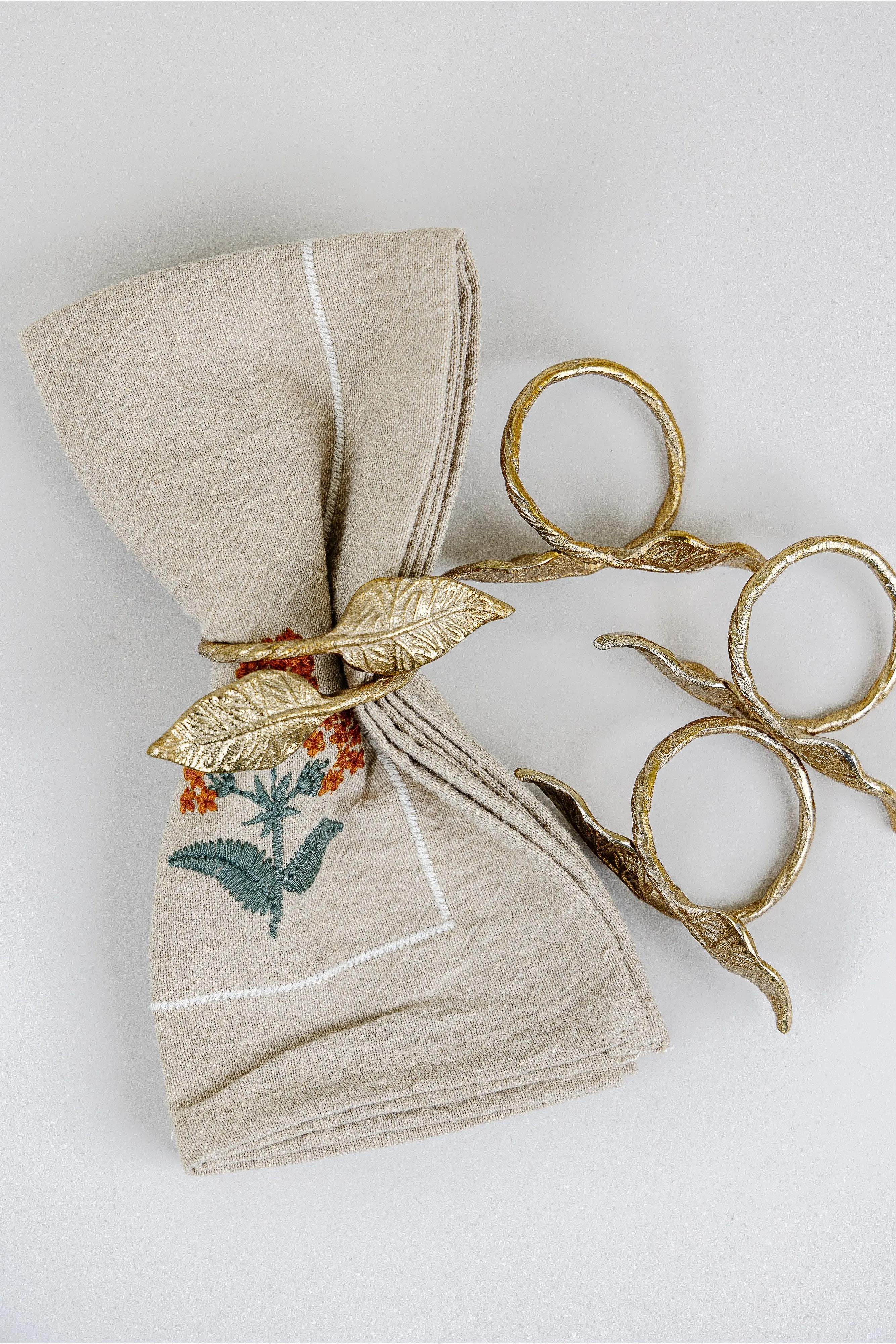 Leaf Napkin Ring Set