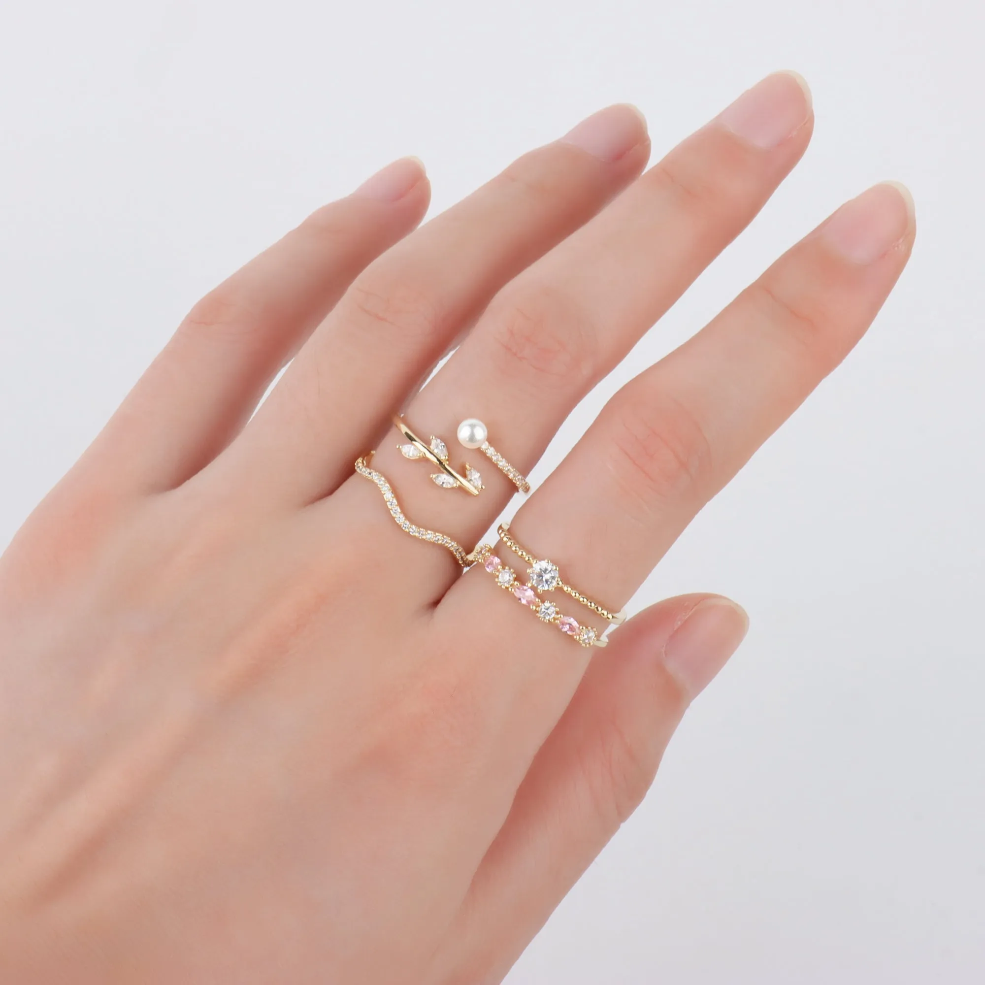 Leaf Pearl Ring