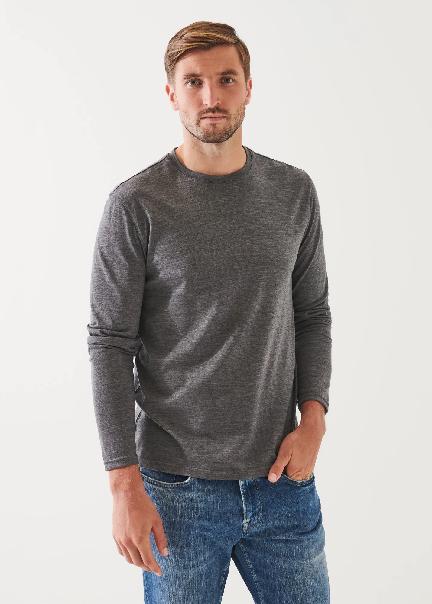 REDA ACTIVE WOOL LONG-SLEEVE KNIT T-SHIRT