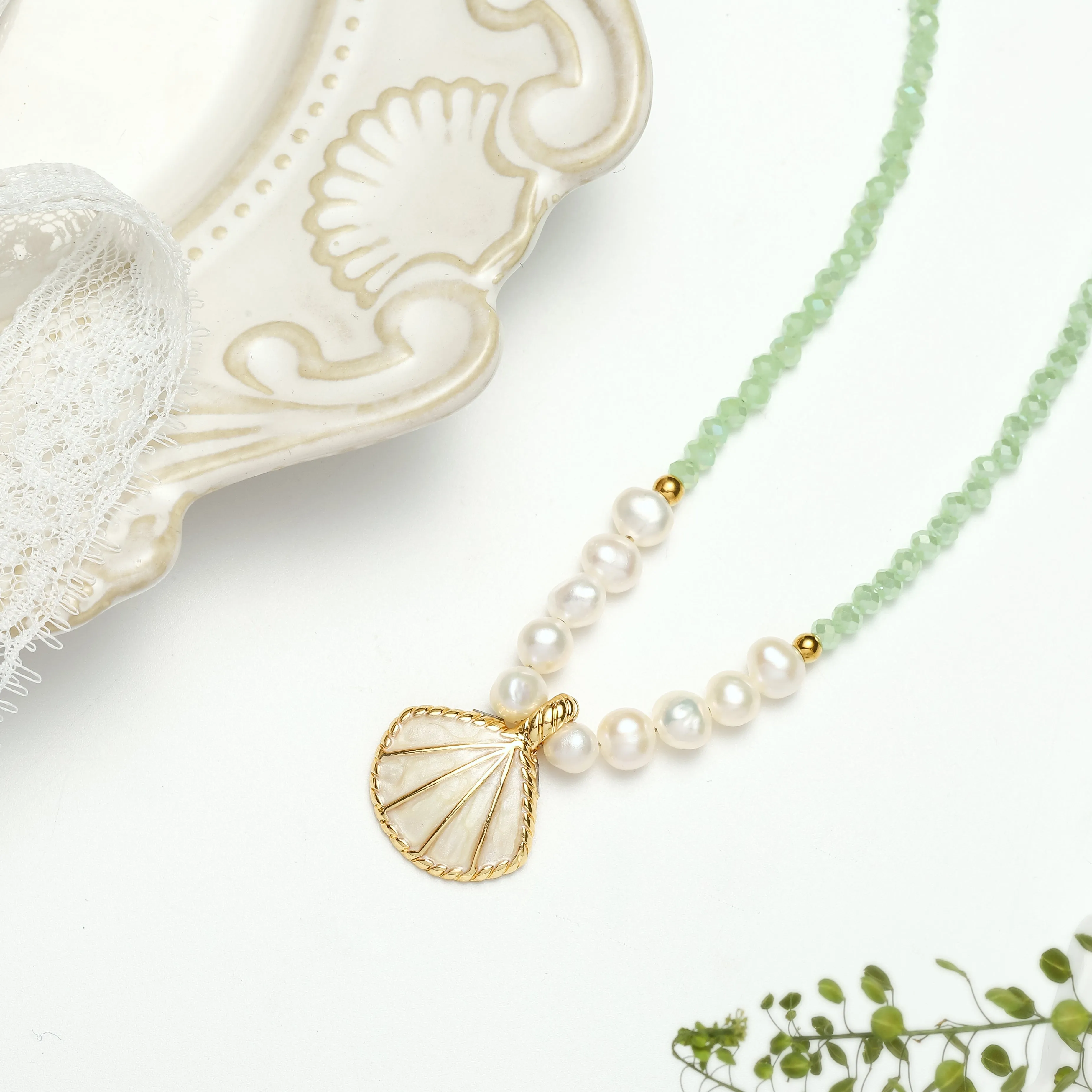 Shell Pearl Bead Necklace