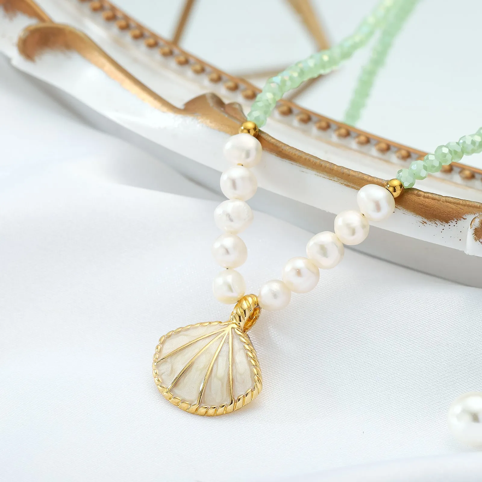 Shell Pearl Bead Necklace