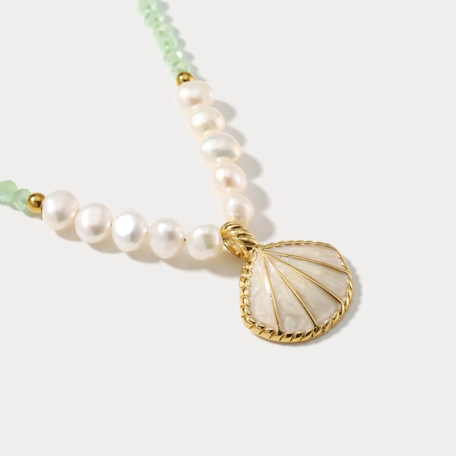 Shell Pearl Bead Necklace