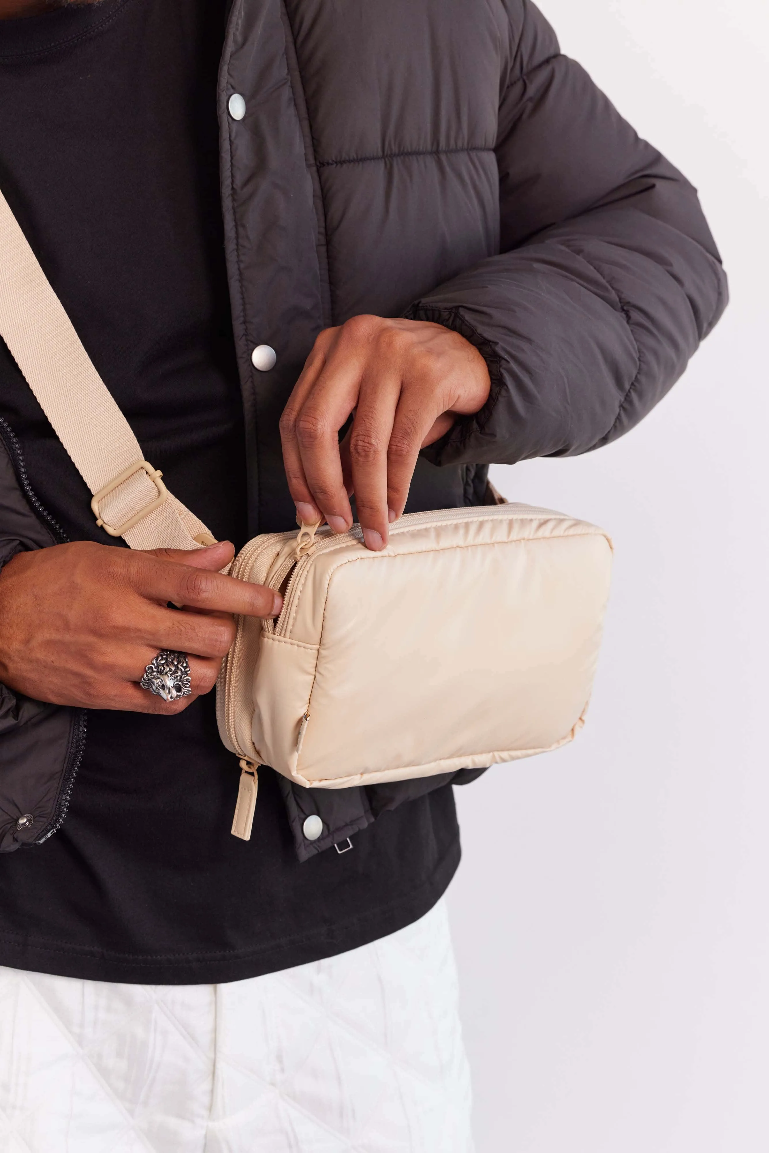 The Expandable Pouch in Beige